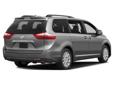 2015 Toyota Sienna XLE 8 Passenger