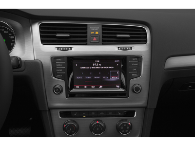 2015 Volkswagen Golf TDI S 4-Door