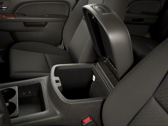 2011 Chevrolet Avalanche LS