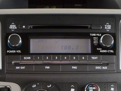 2012 Toyota Sienna SE 8 Passenger