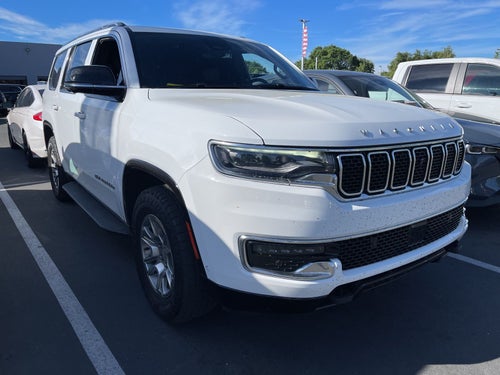 2023 Jeep Wagoneer Base