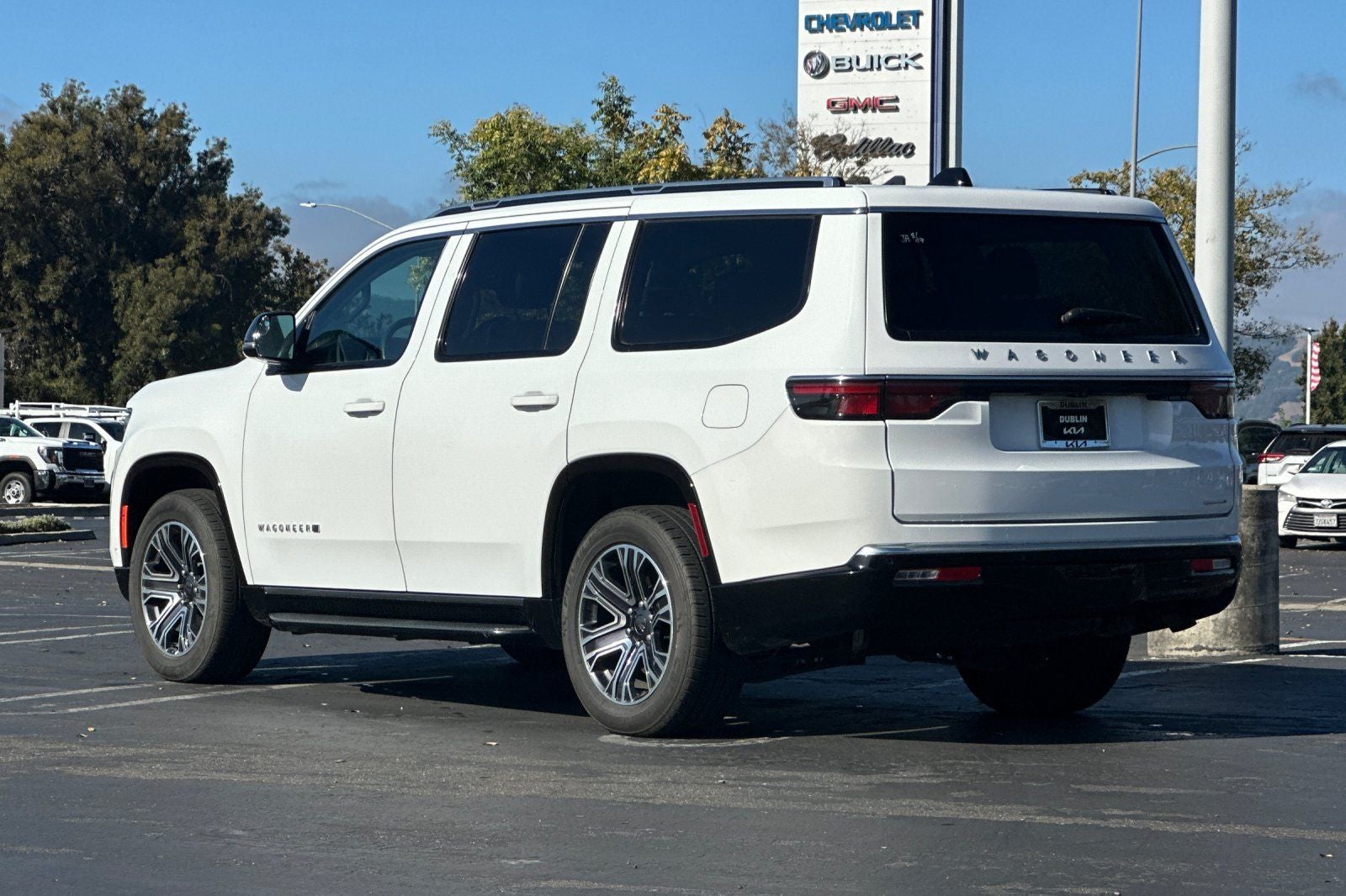 2024 Jeep Wagoneer Series II