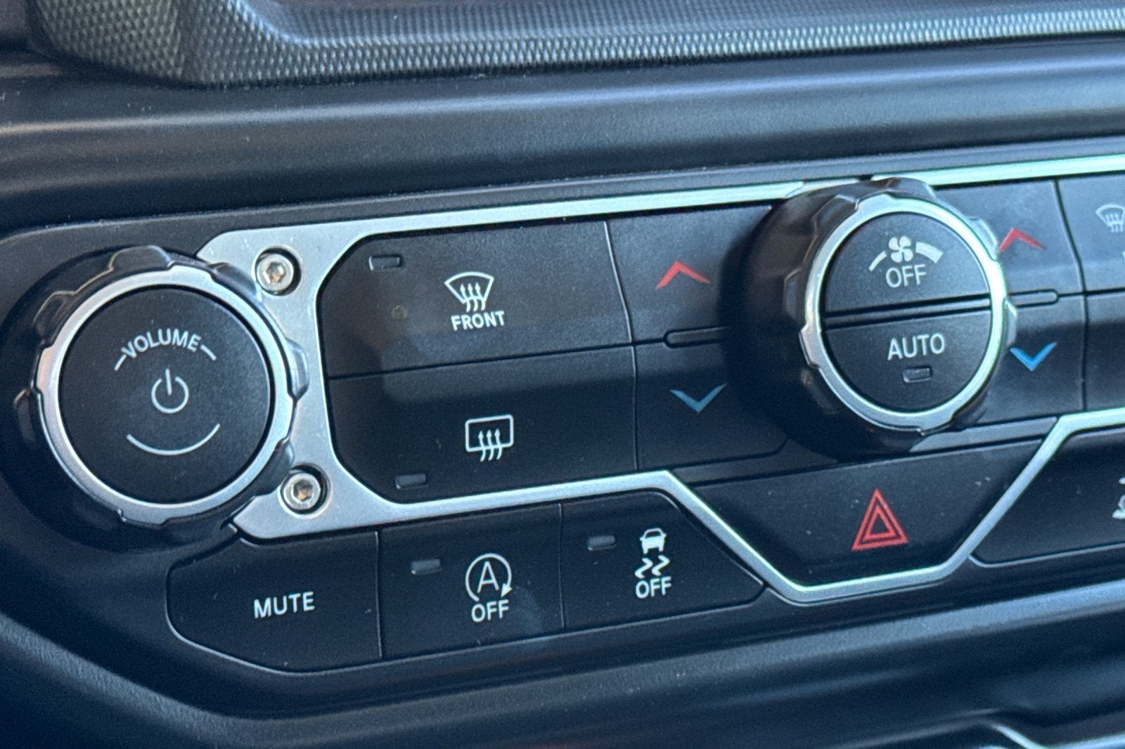 2022 Jeep Gladiator Mojave