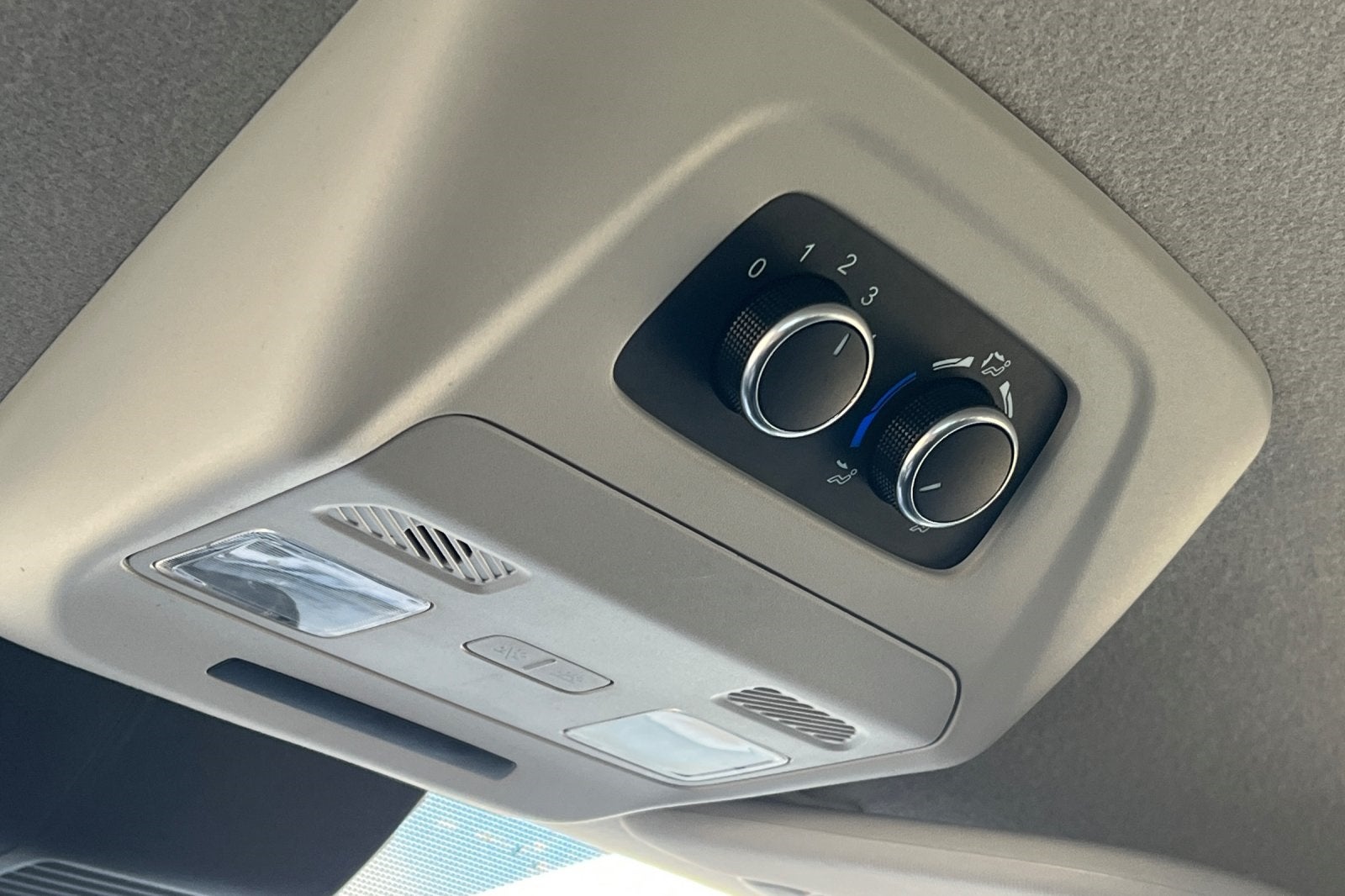 2022 Ford Transit-350 XLT