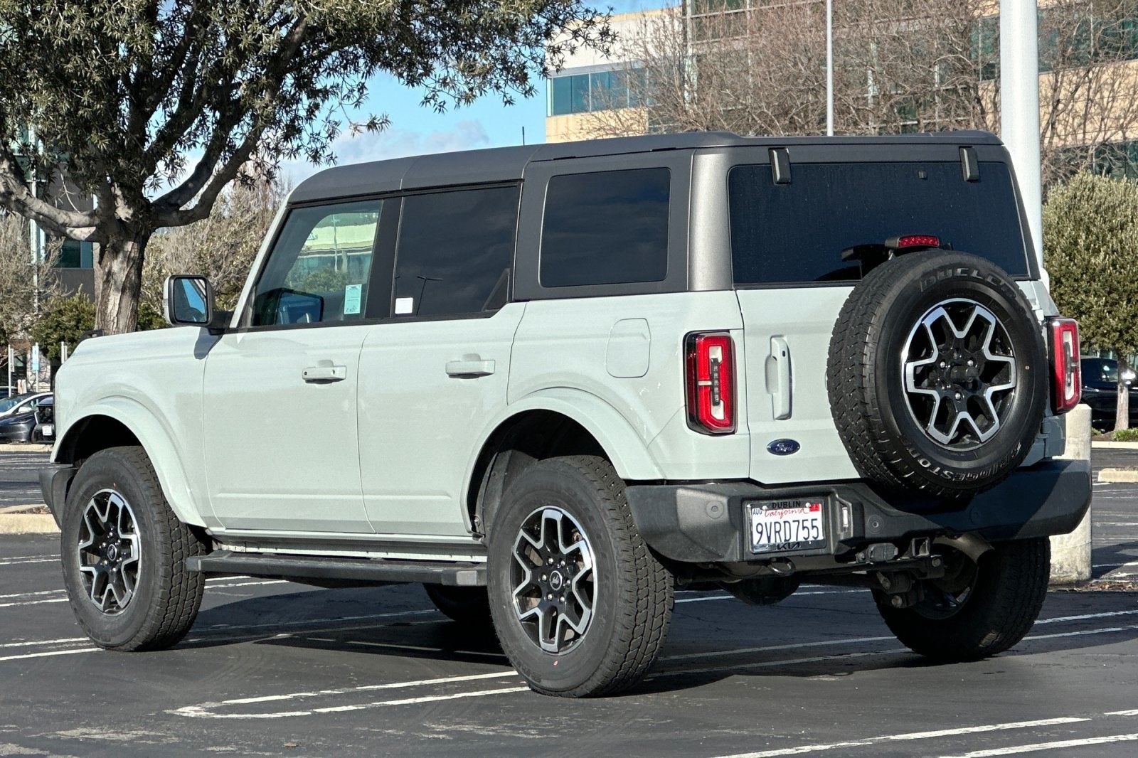 2023 Ford Bronco Base