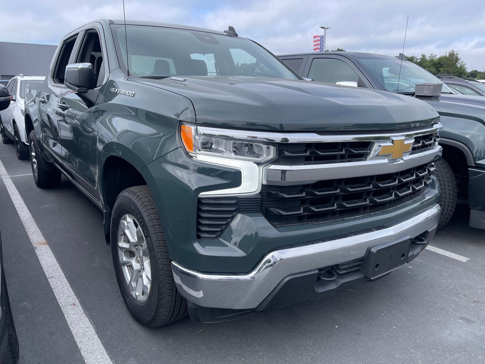 2025 Chevrolet Silverado 1500 LT
