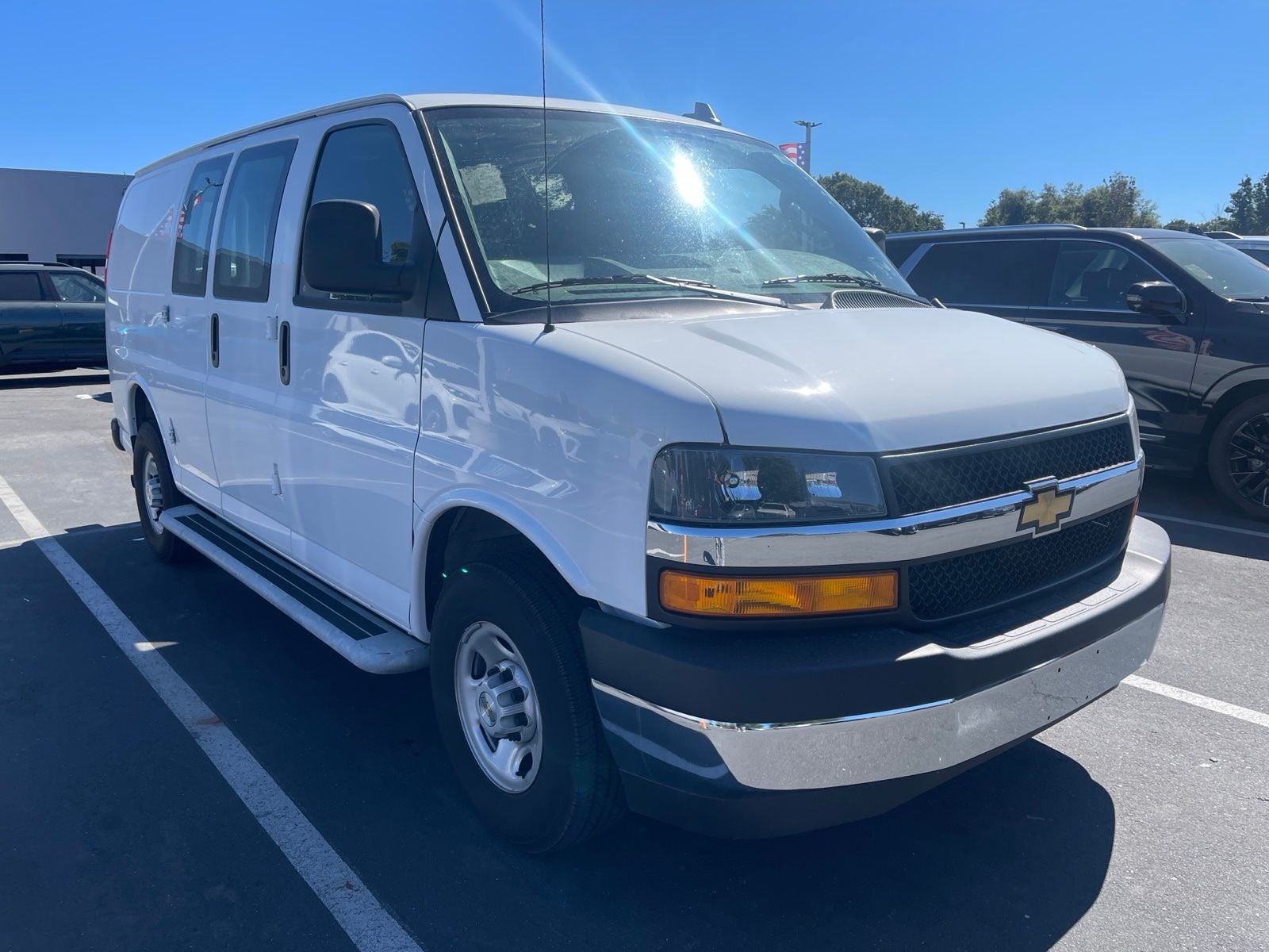 2025 Chevrolet Express 2500 Work Van Cargo