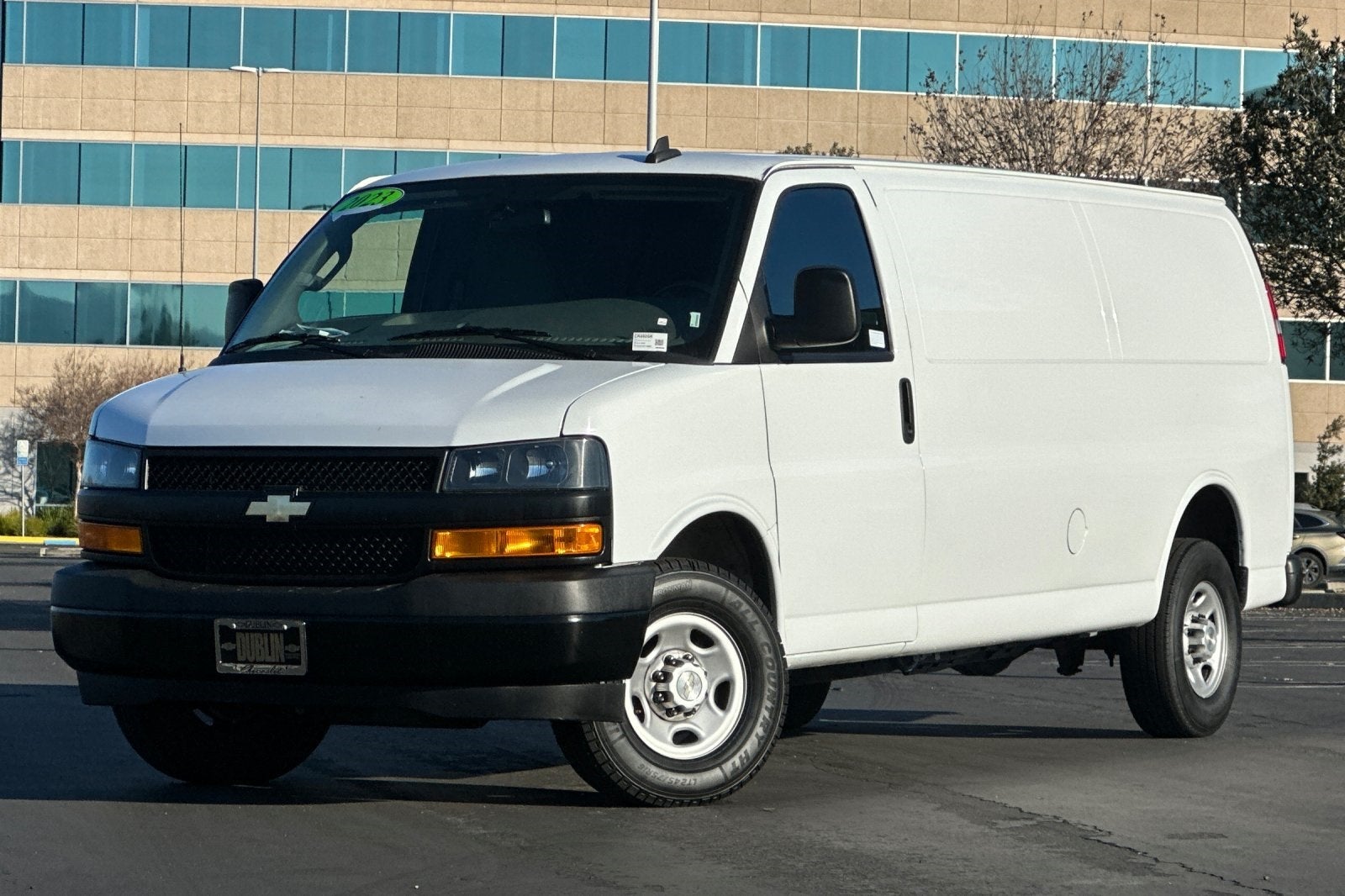 2023 Chevrolet Express 2500 Work Van Cargo