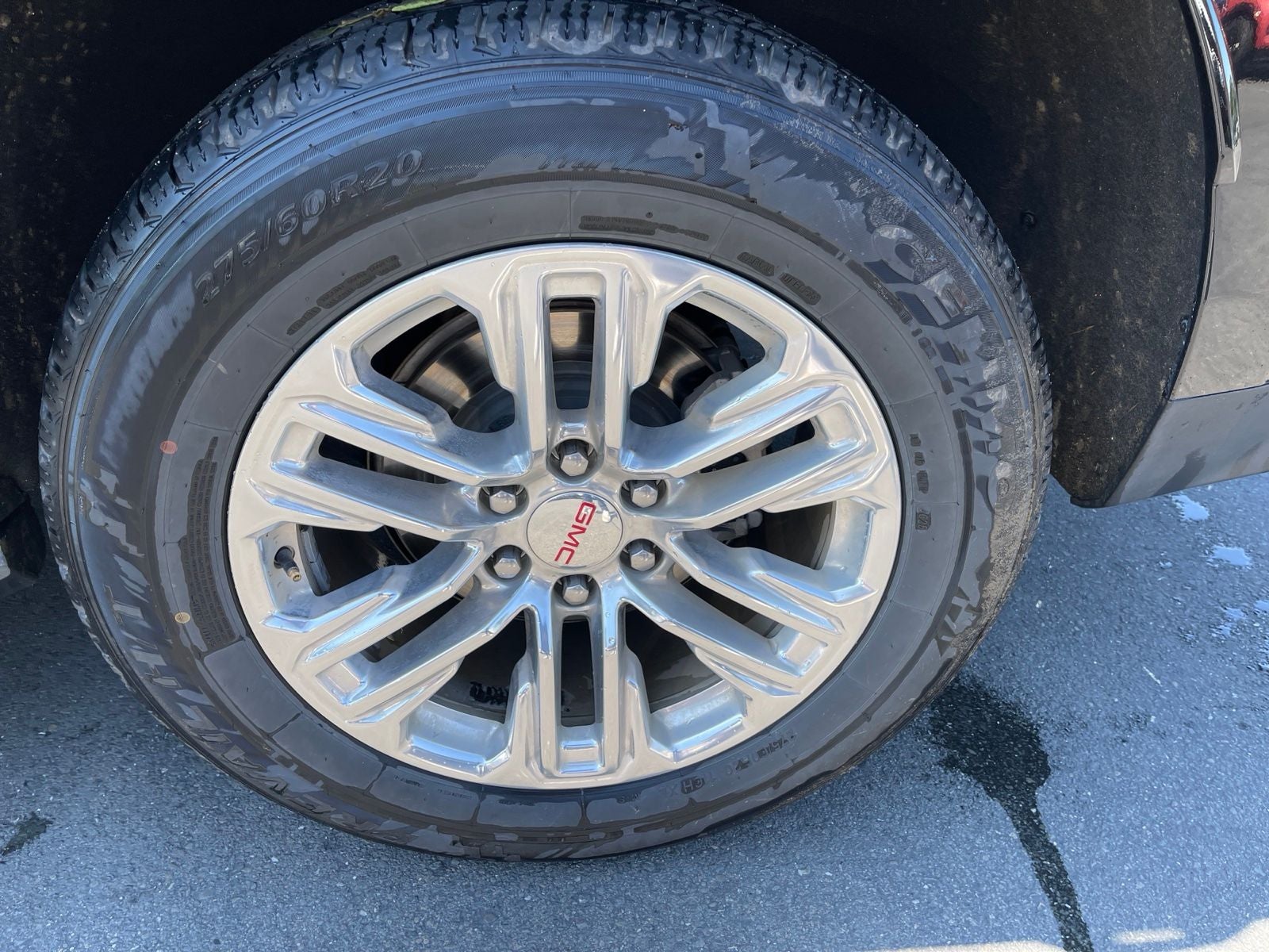 2024 GMC Yukon SLT