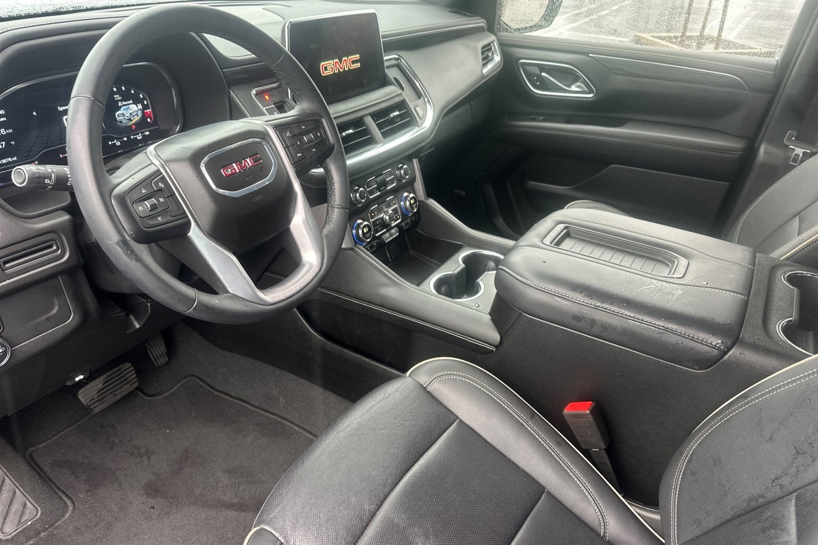 2024 GMC Yukon XL SLT