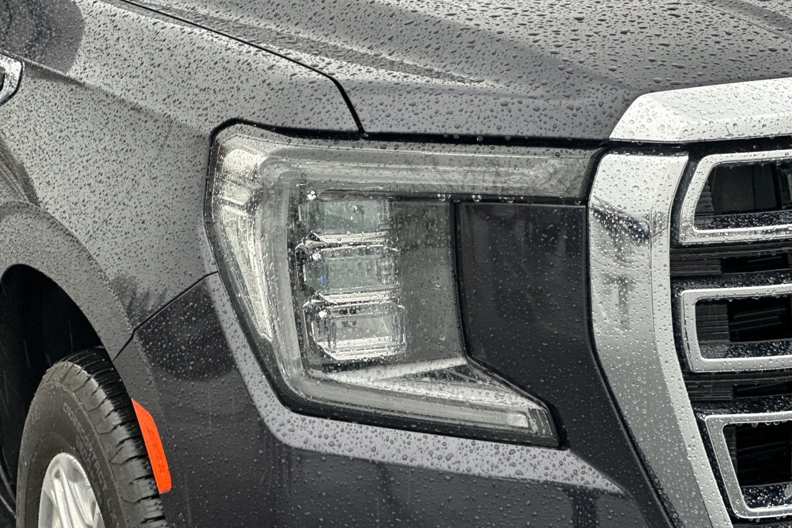 2024 GMC Yukon XL SLT