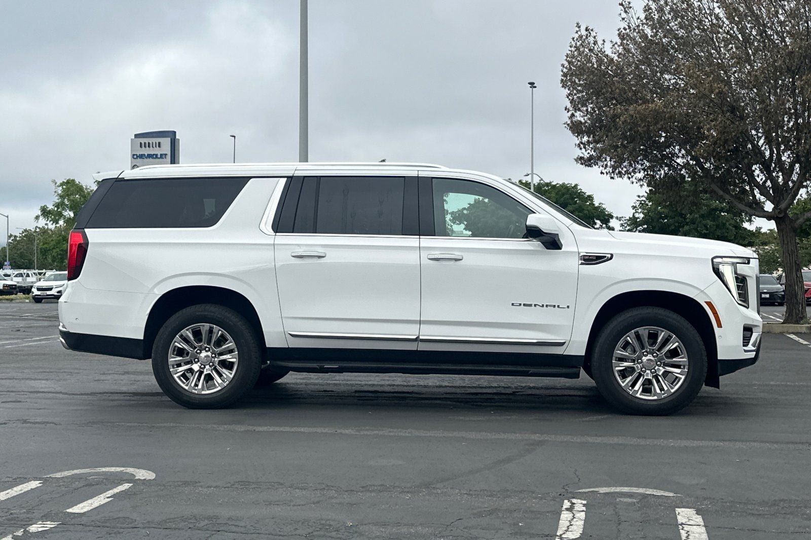 2025 GMC Yukon XL Denali