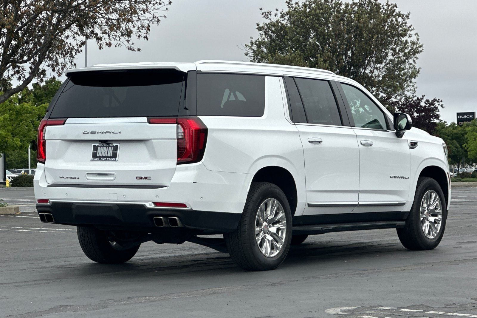 2025 GMC Yukon XL Denali