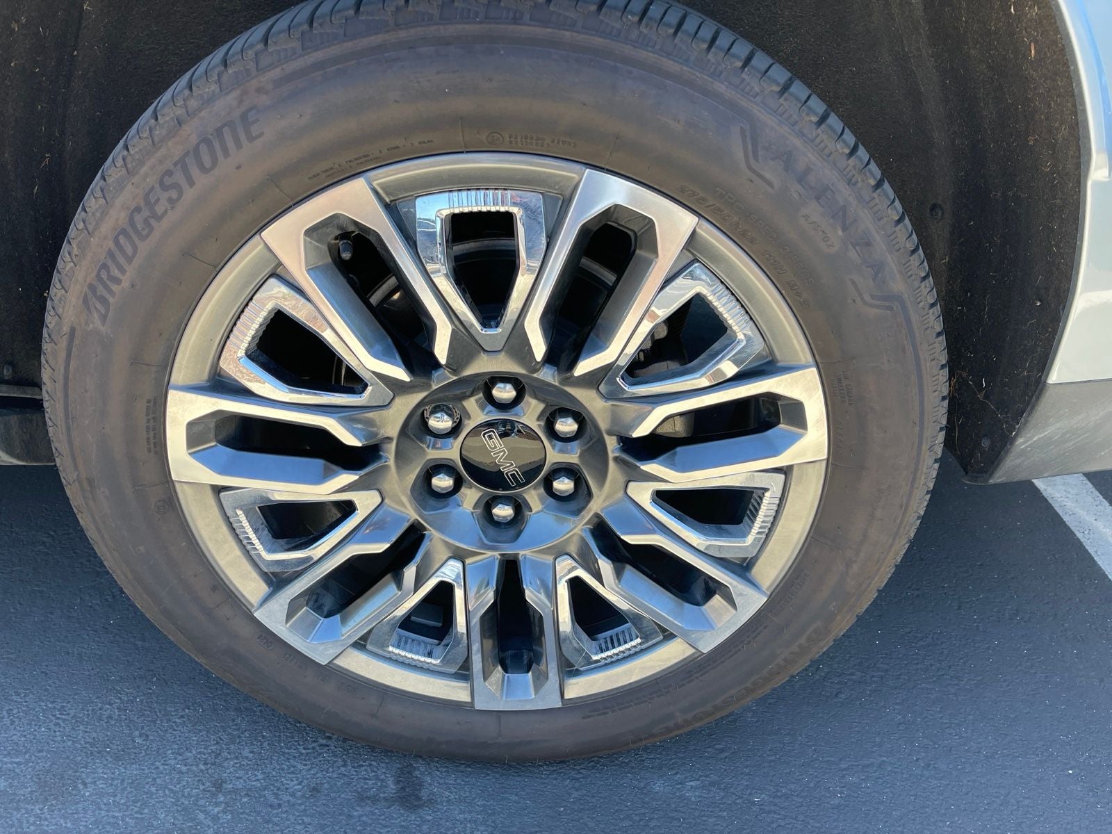 2024 GMC Yukon XL Denali Ultimate