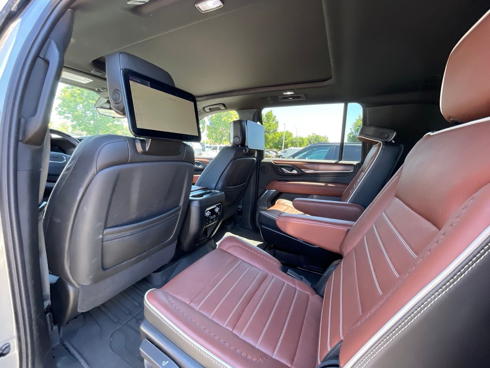 2024 GMC Yukon XL Denali Ultimate