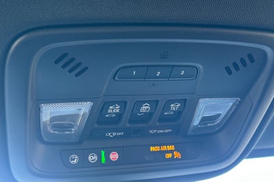 2022 Chevrolet Traverse RS