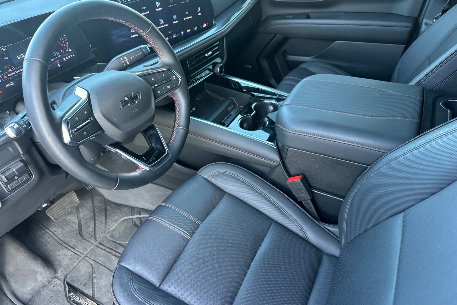 2025 Chevrolet Tahoe RST
