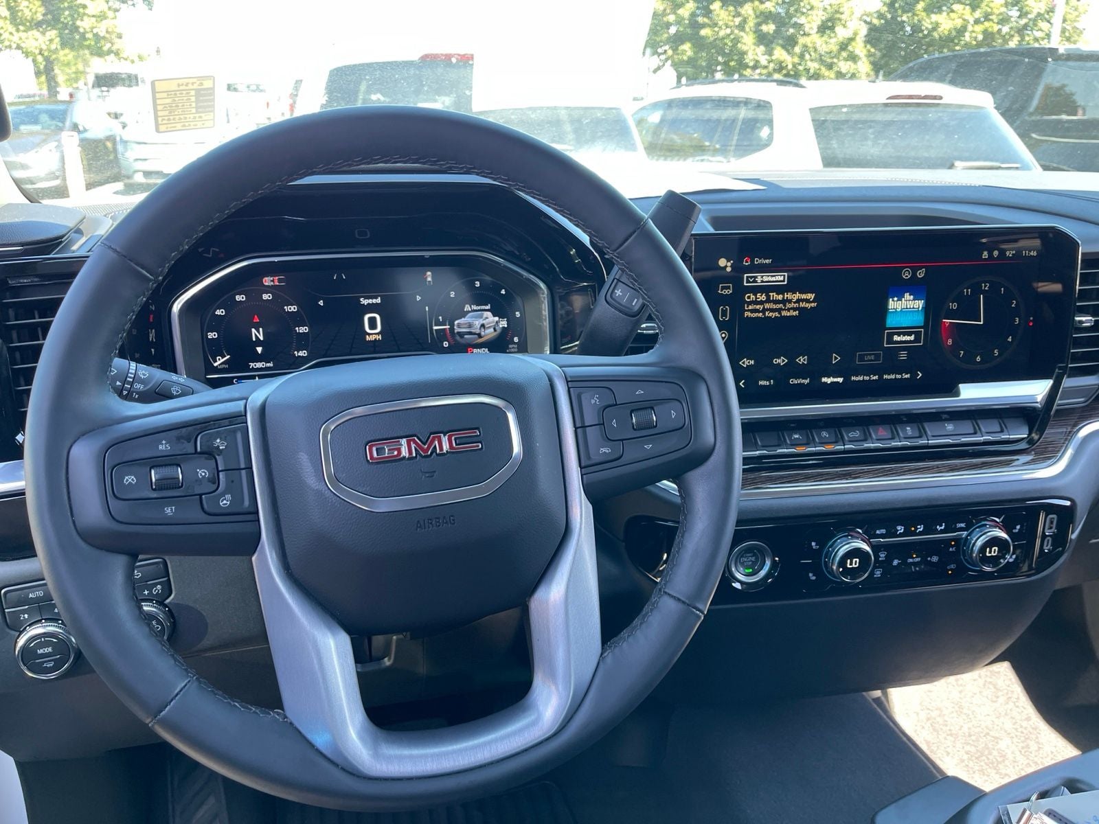 2024 GMC Sierra 1500 SLE