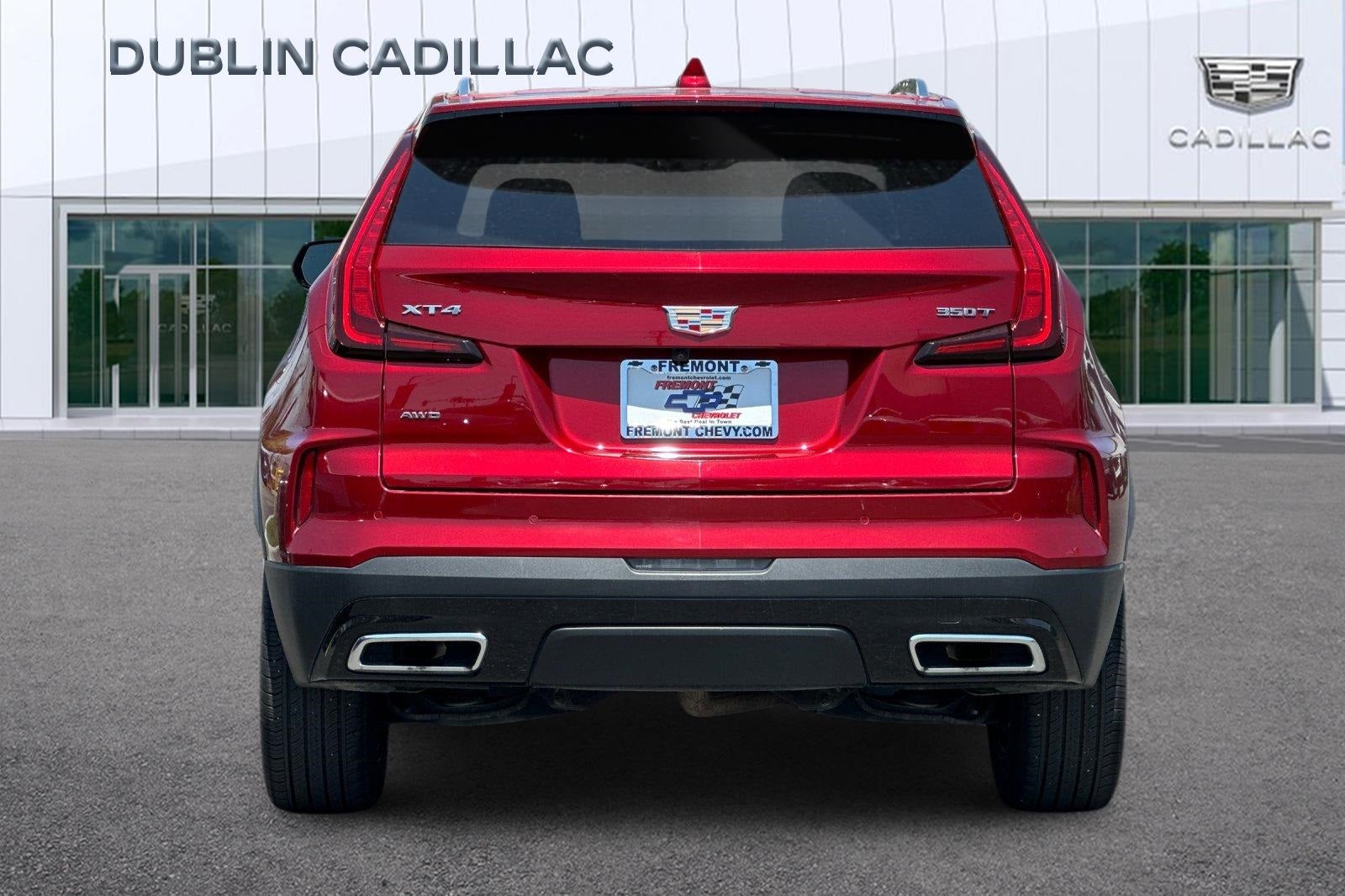 2024 Cadillac XT4 Premium Luxury