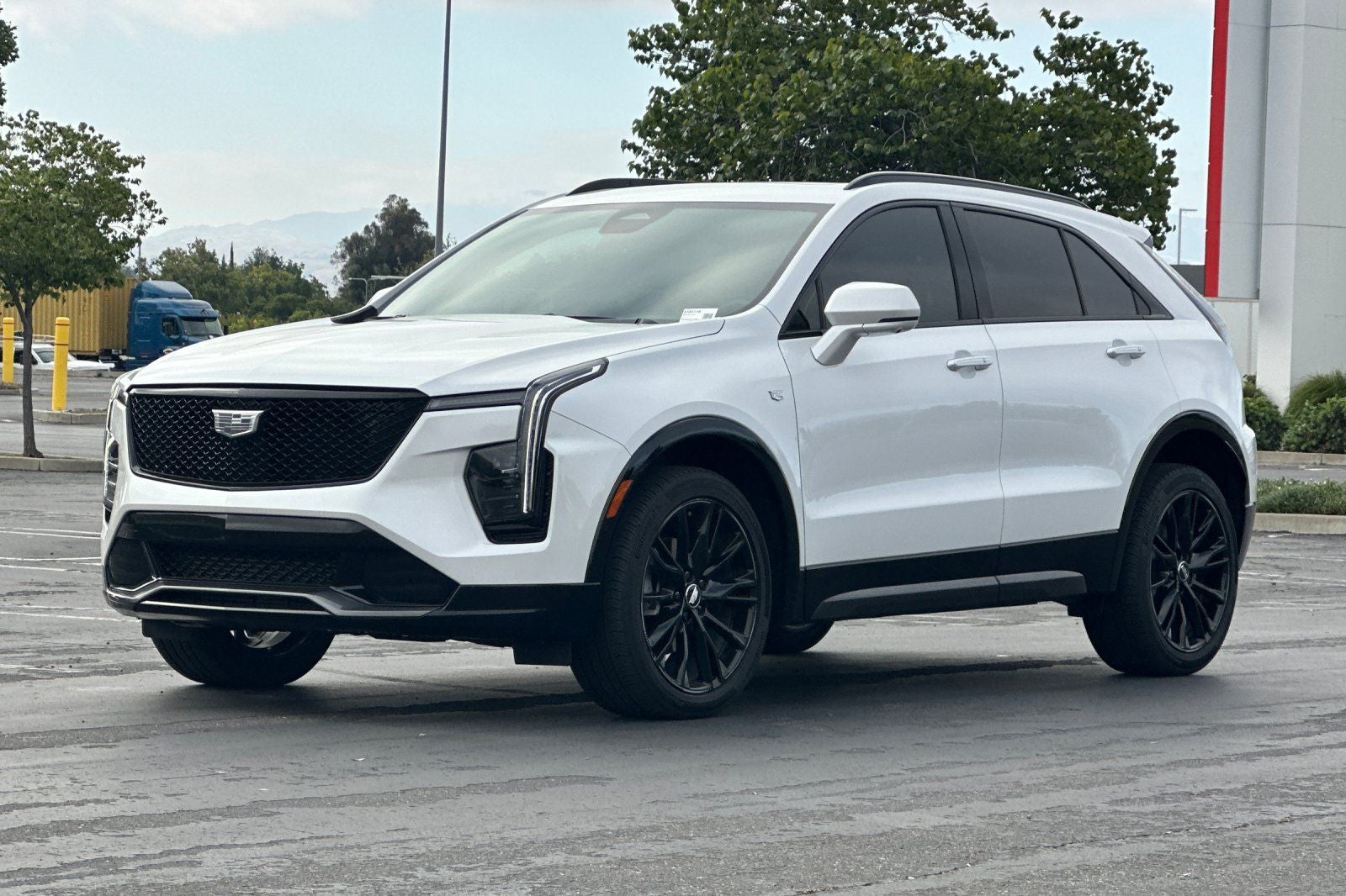 2025 Cadillac XT4 Sport