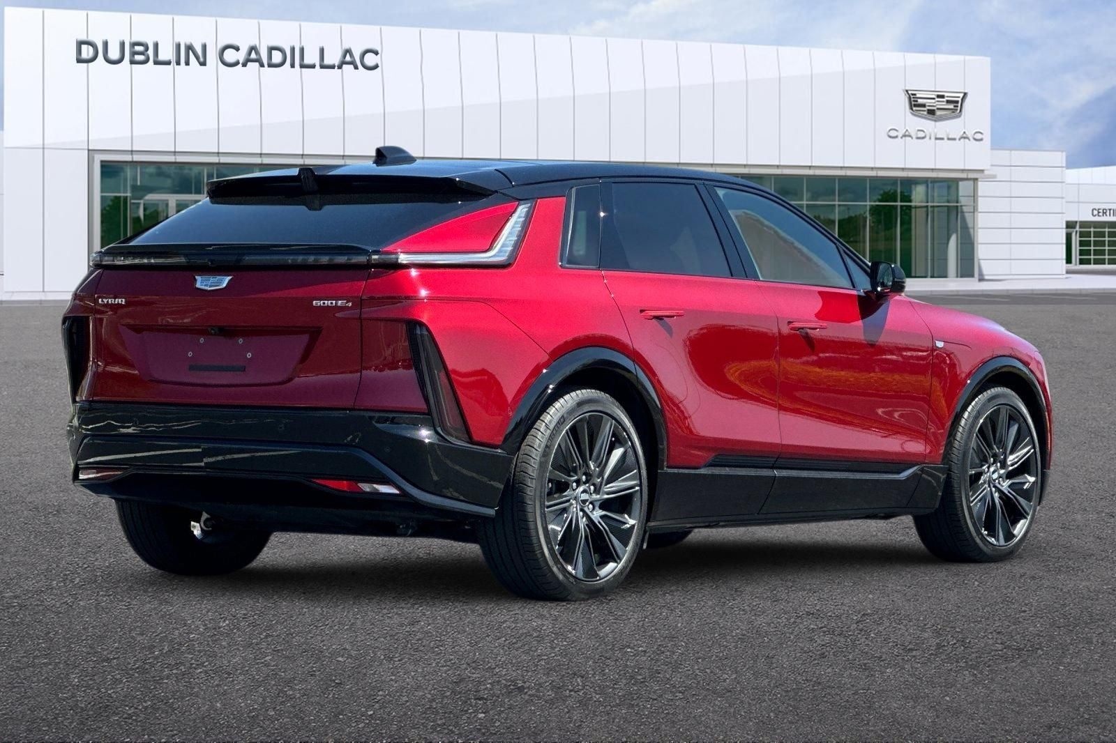 2026 Cadillac LYRIQ Signature Sport