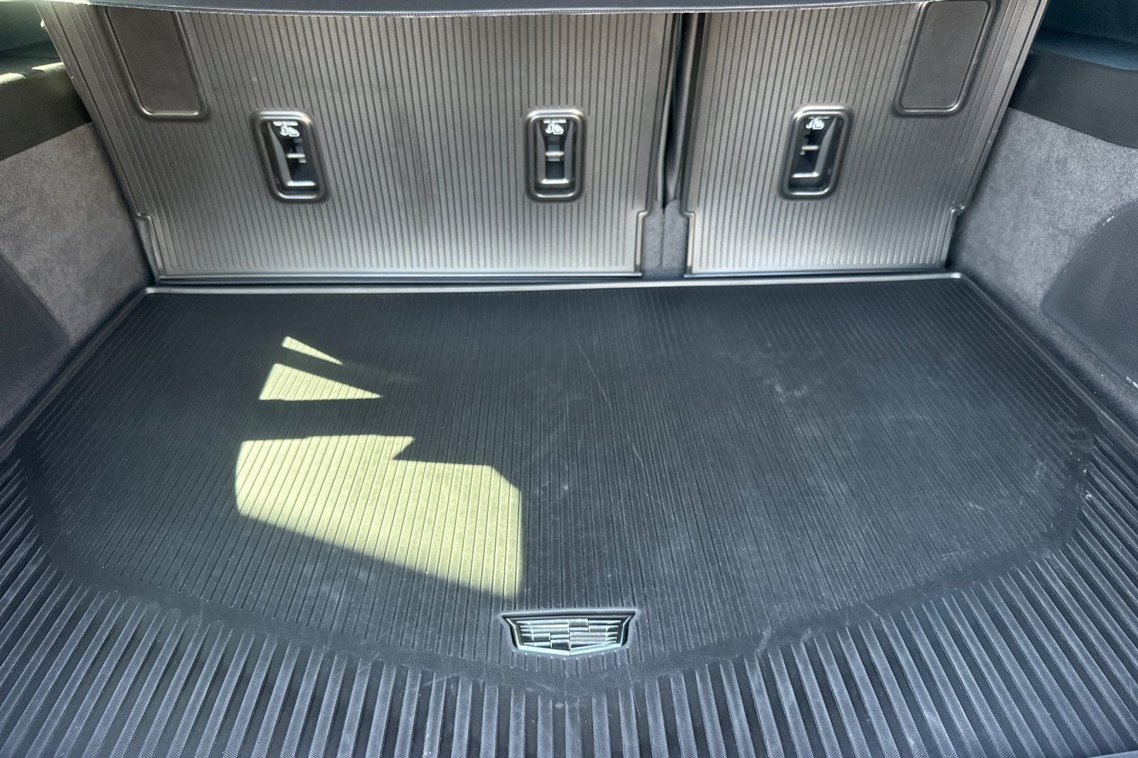 2023 Cadillac Escalade ESV Sport