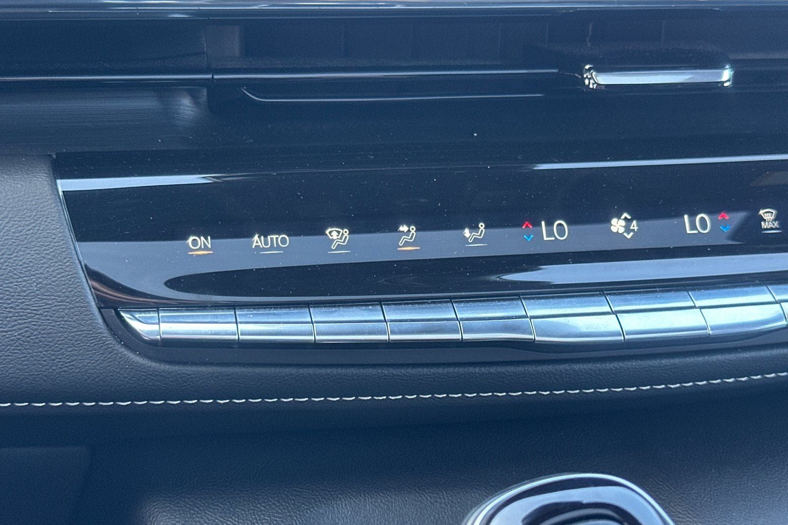 2023 Cadillac Escalade ESV Sport