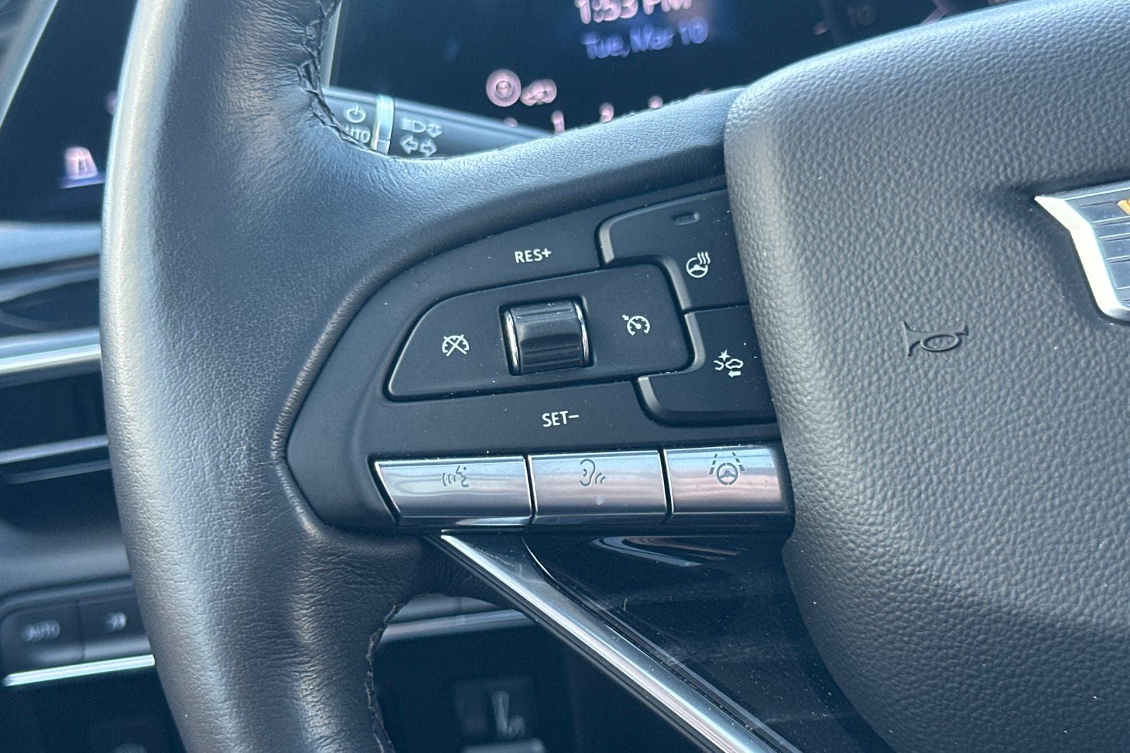 2023 Cadillac Escalade ESV Sport