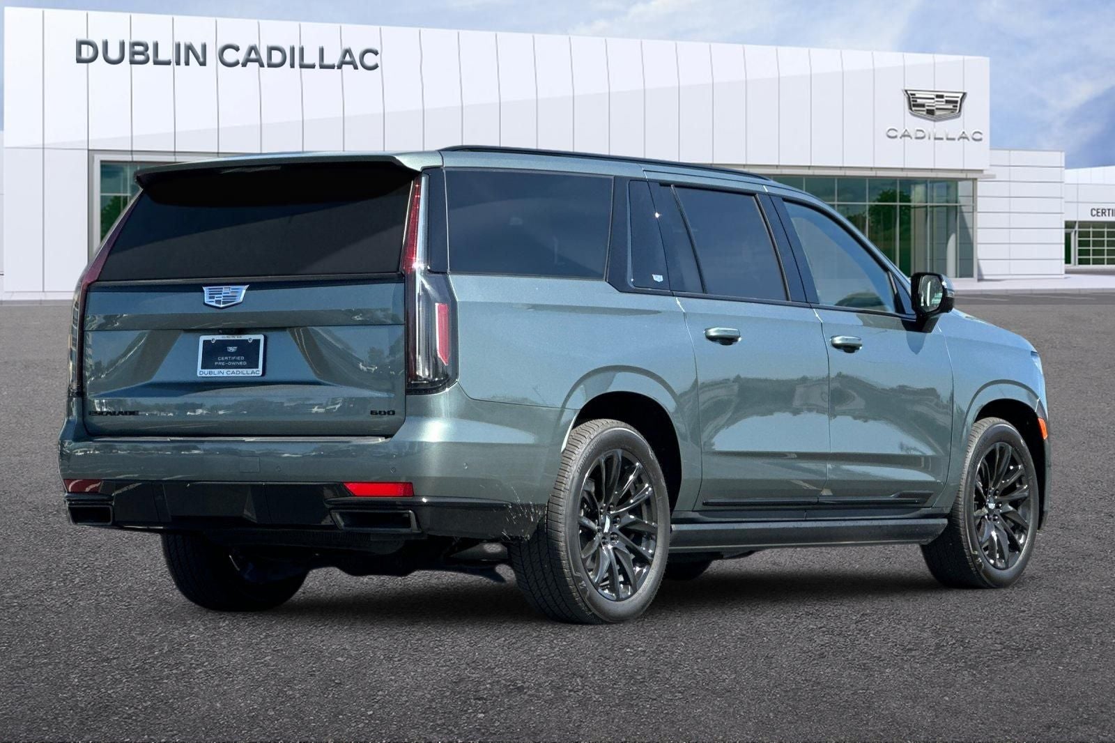 2023 Cadillac Escalade ESV Sport