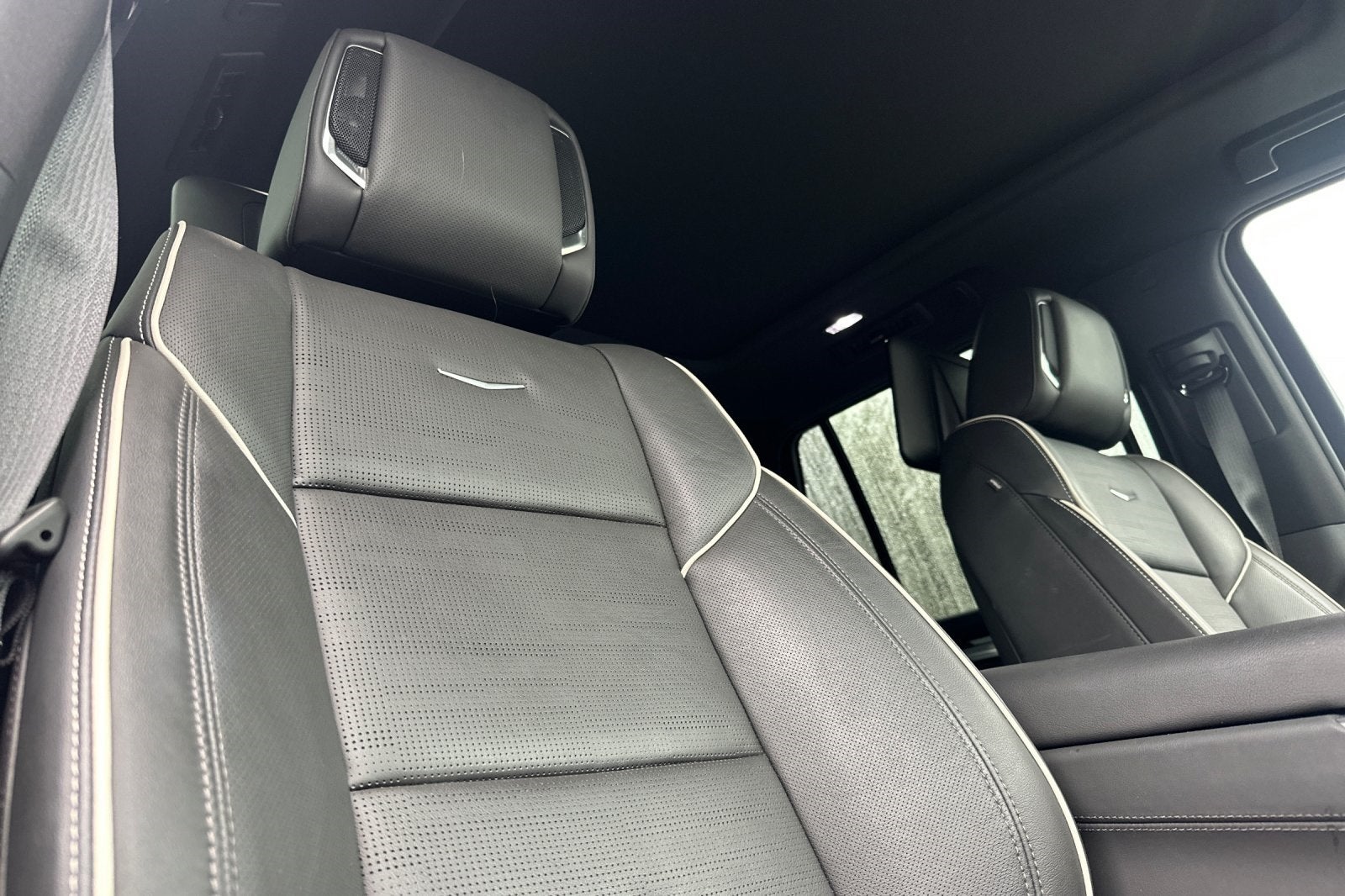 2025 Cadillac Escalade Premium Luxury