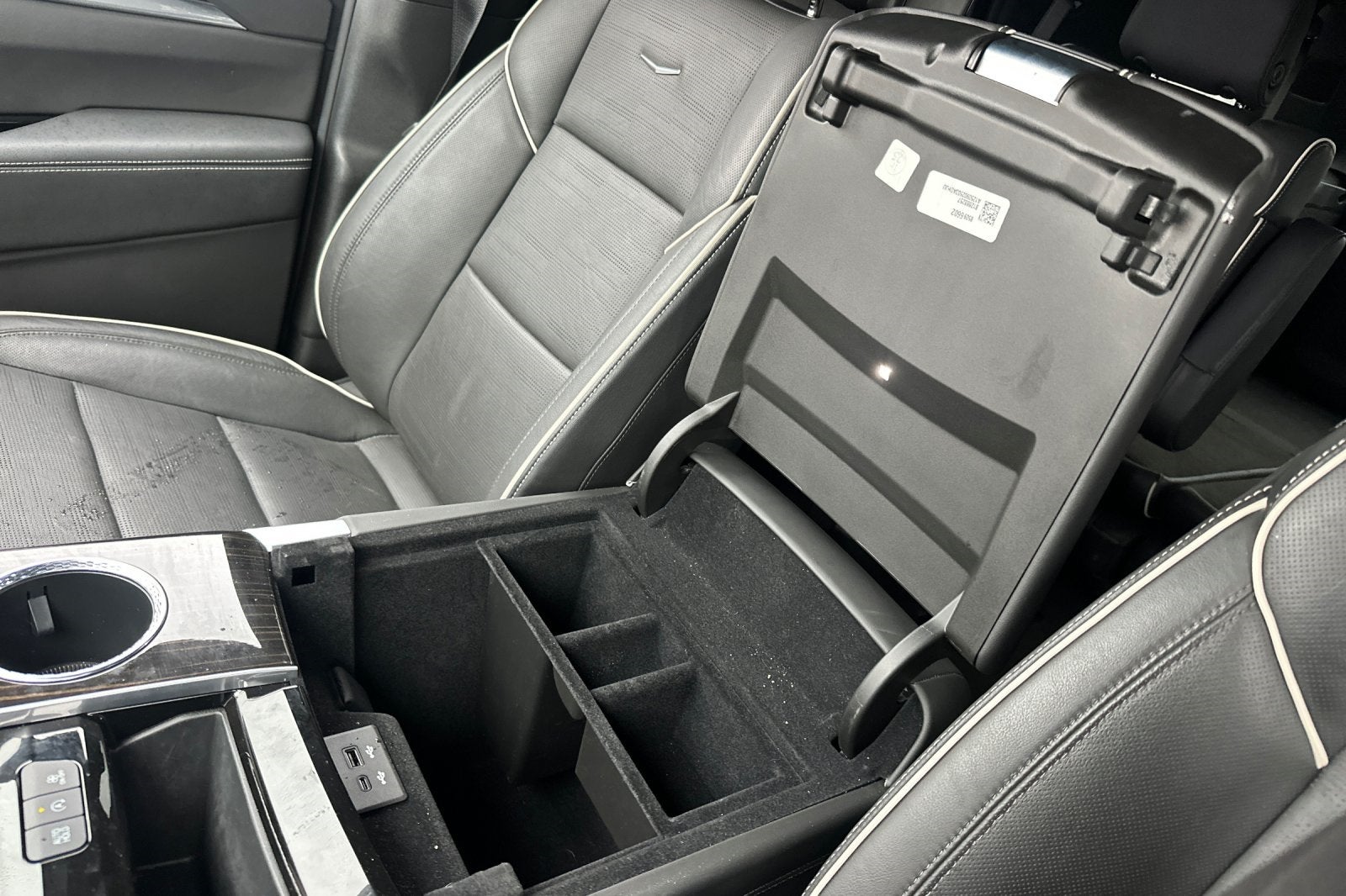 2025 Cadillac Escalade Premium Luxury