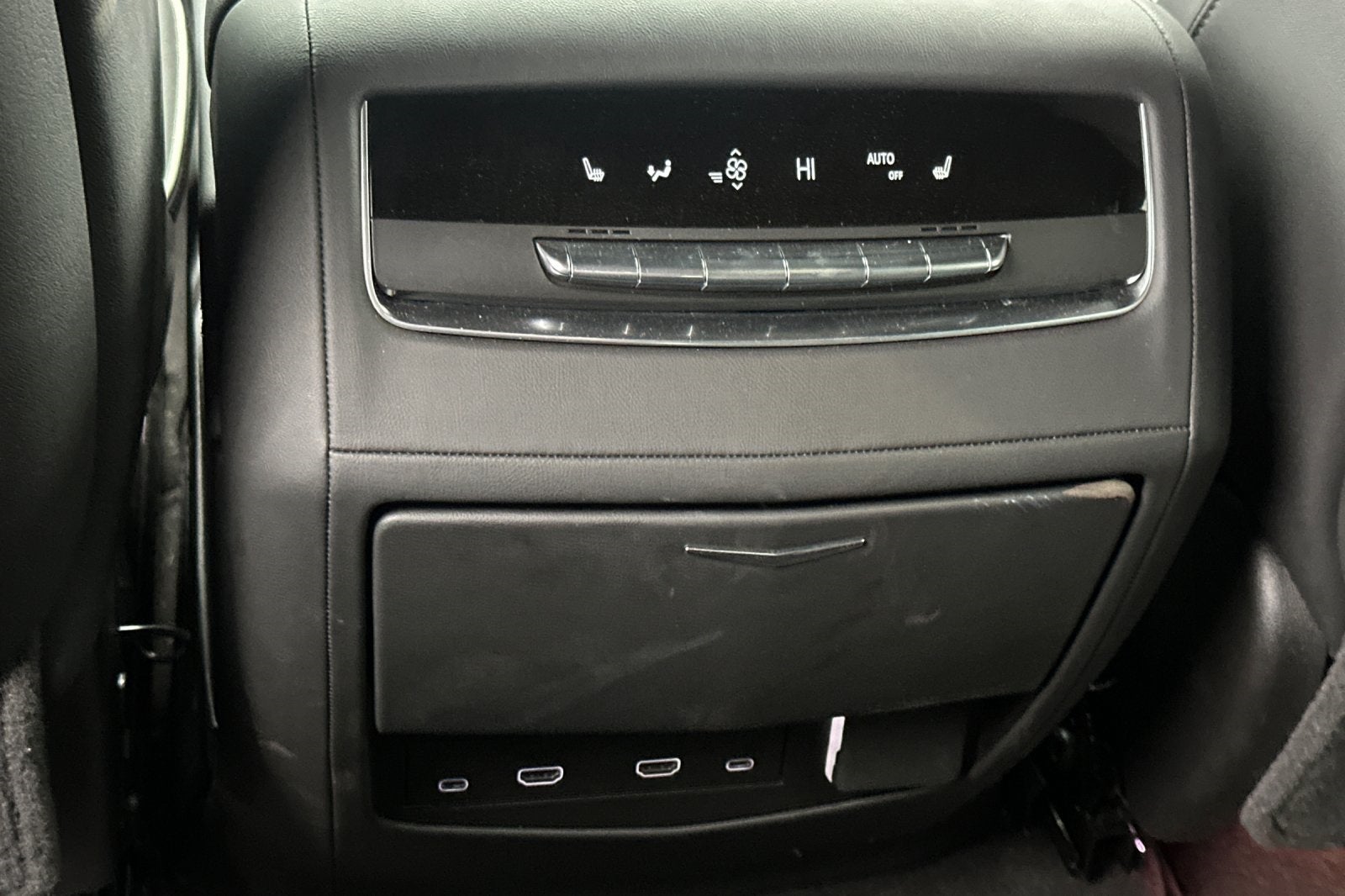 2025 Cadillac Escalade Premium Luxury