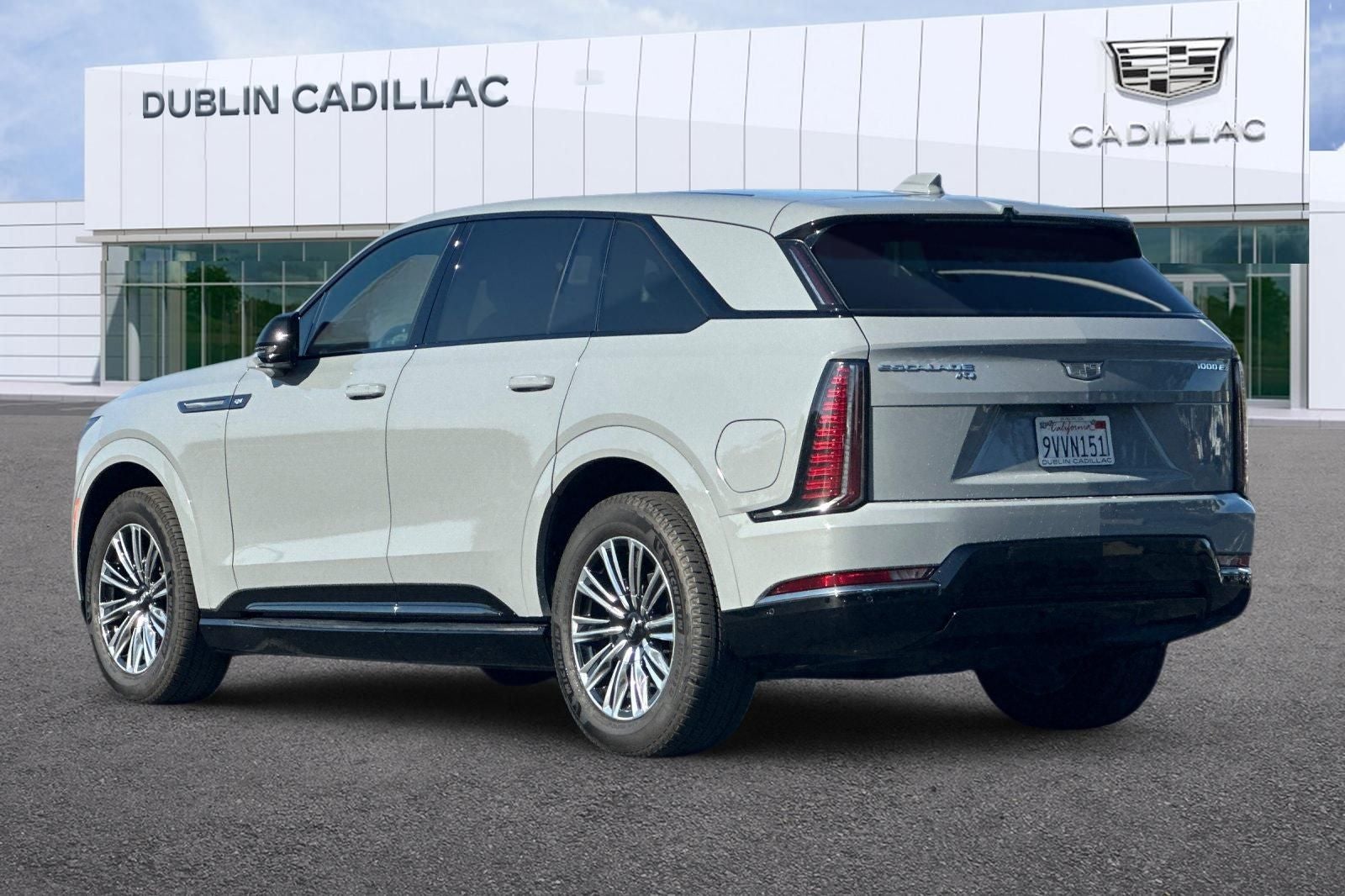 2026 Cadillac ESCALADE IQ Sport