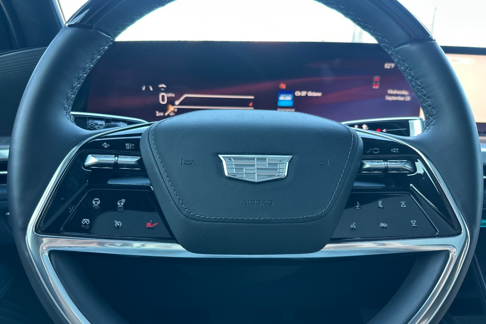2025 Cadillac ESCALADE IQ Sport 2