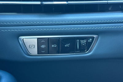 2025 Cadillac ESCALADE IQ Sport 2
