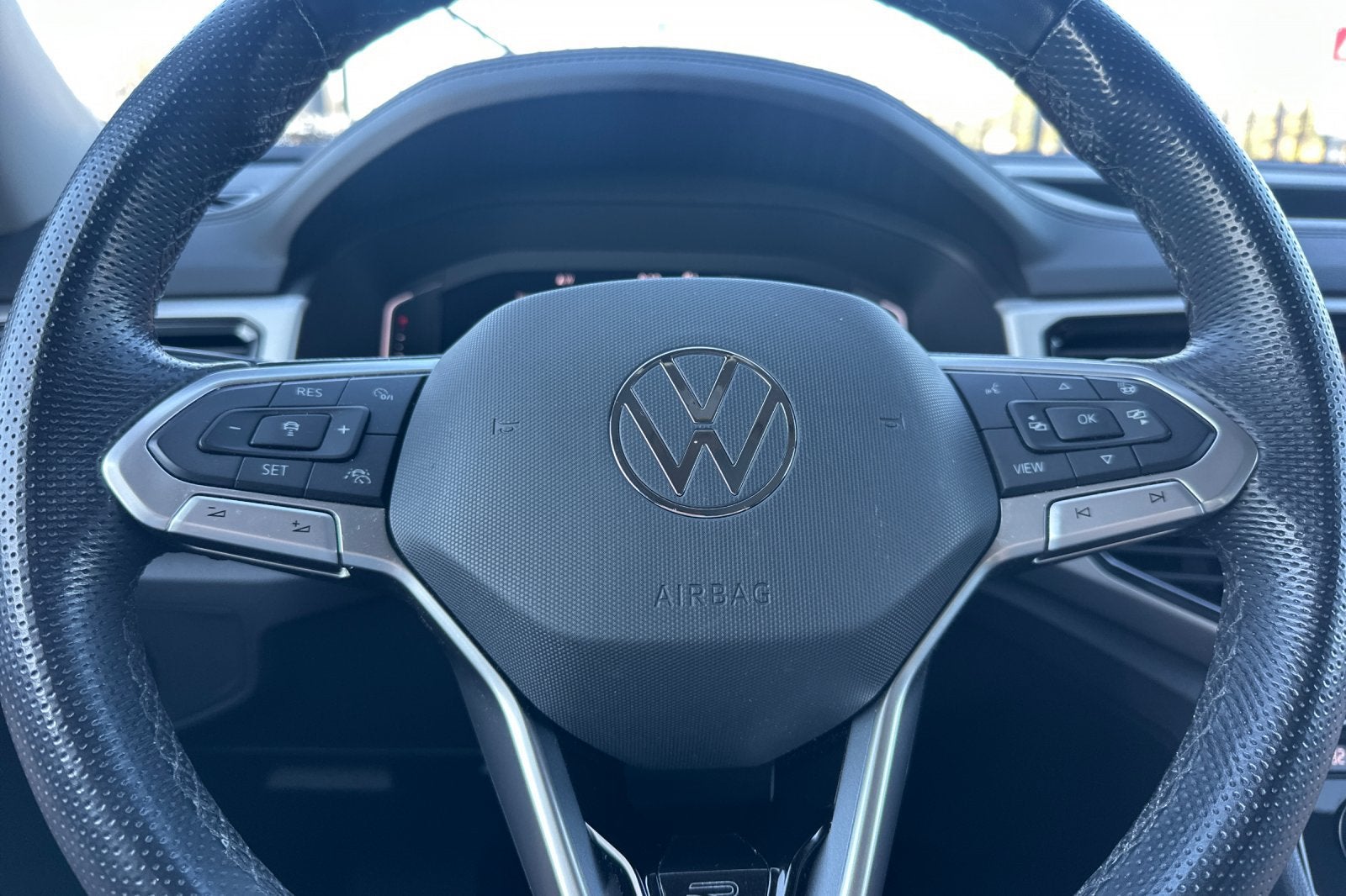 2022 Volkswagen Atlas 3.6L V6 SEL R-Line