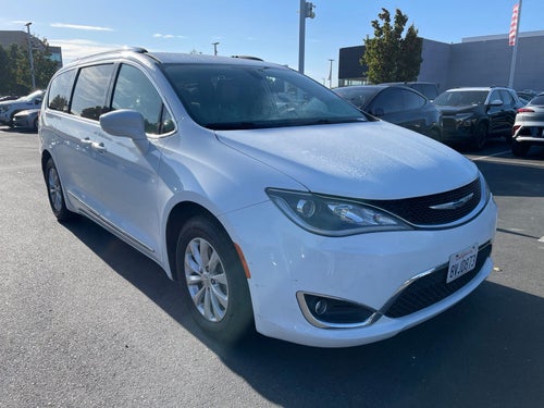 2018 Chrysler Pacifica Touring L Plus