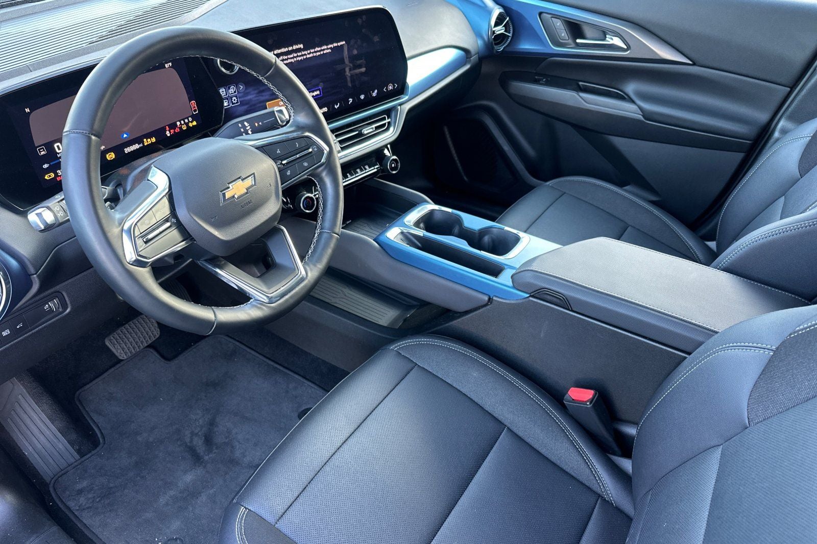 2025 Chevrolet Equinox EV LT