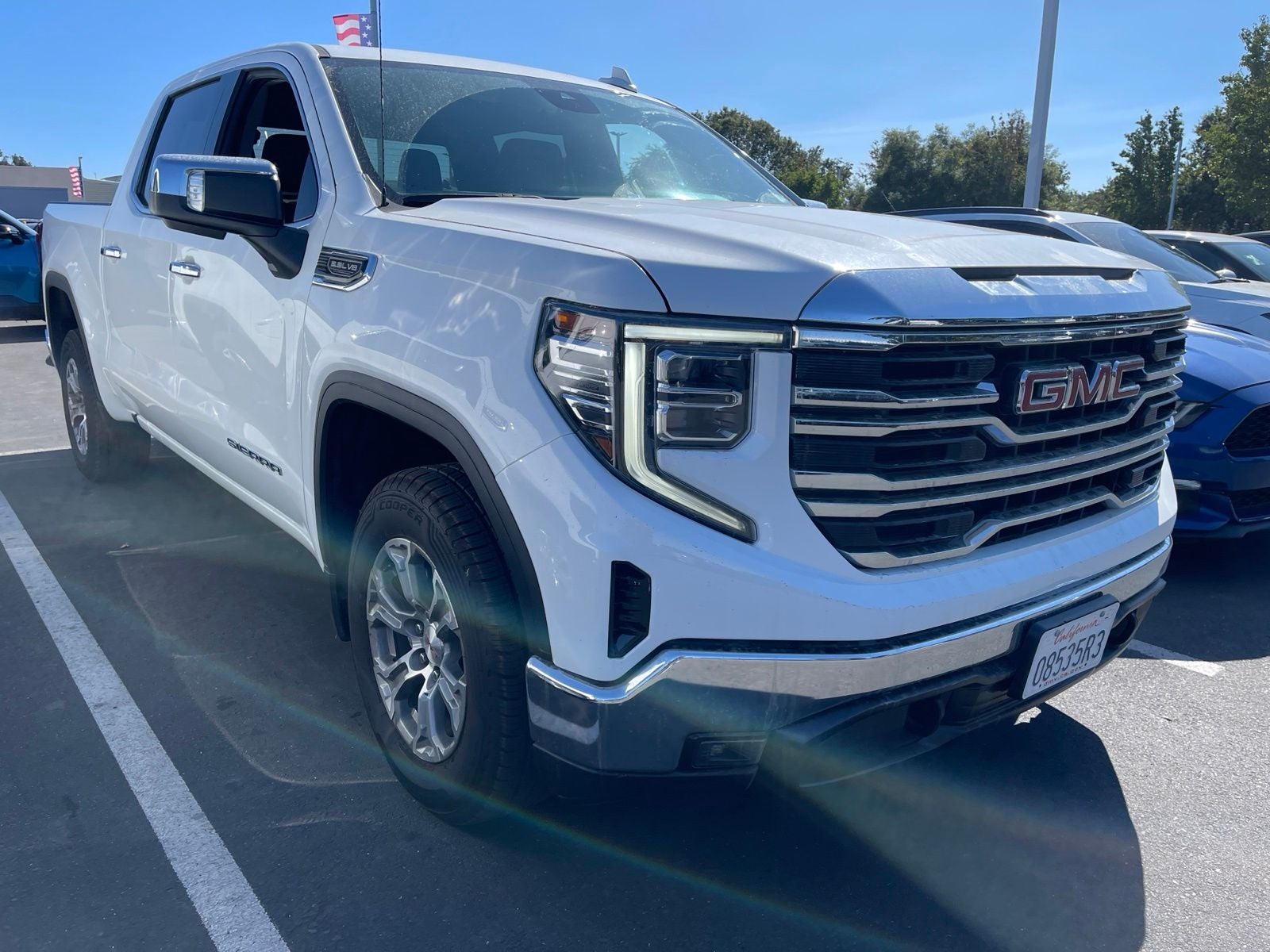 2024 GMC Sierra 1500 SLT