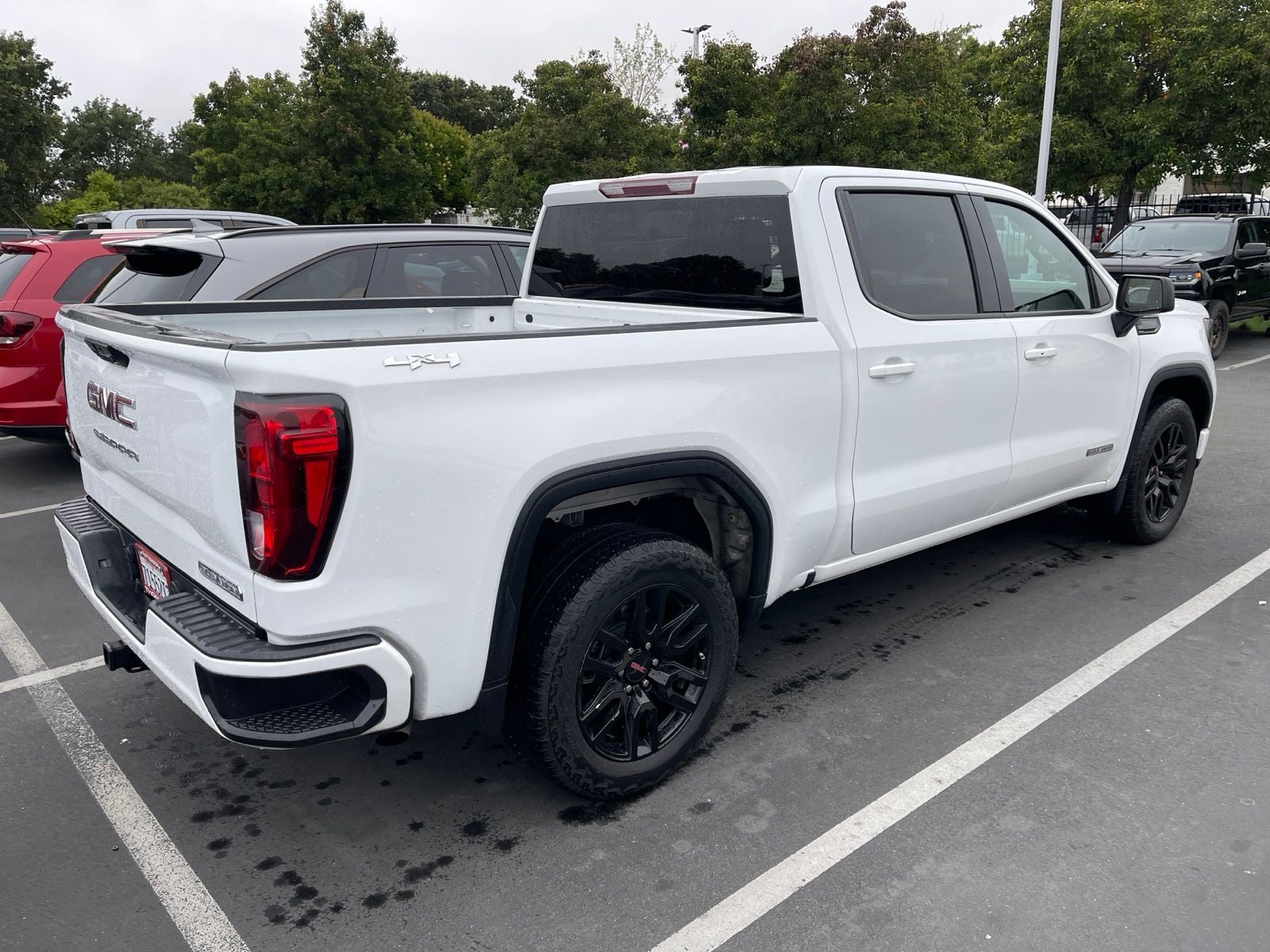 2023 GMC Sierra 1500 Elevation