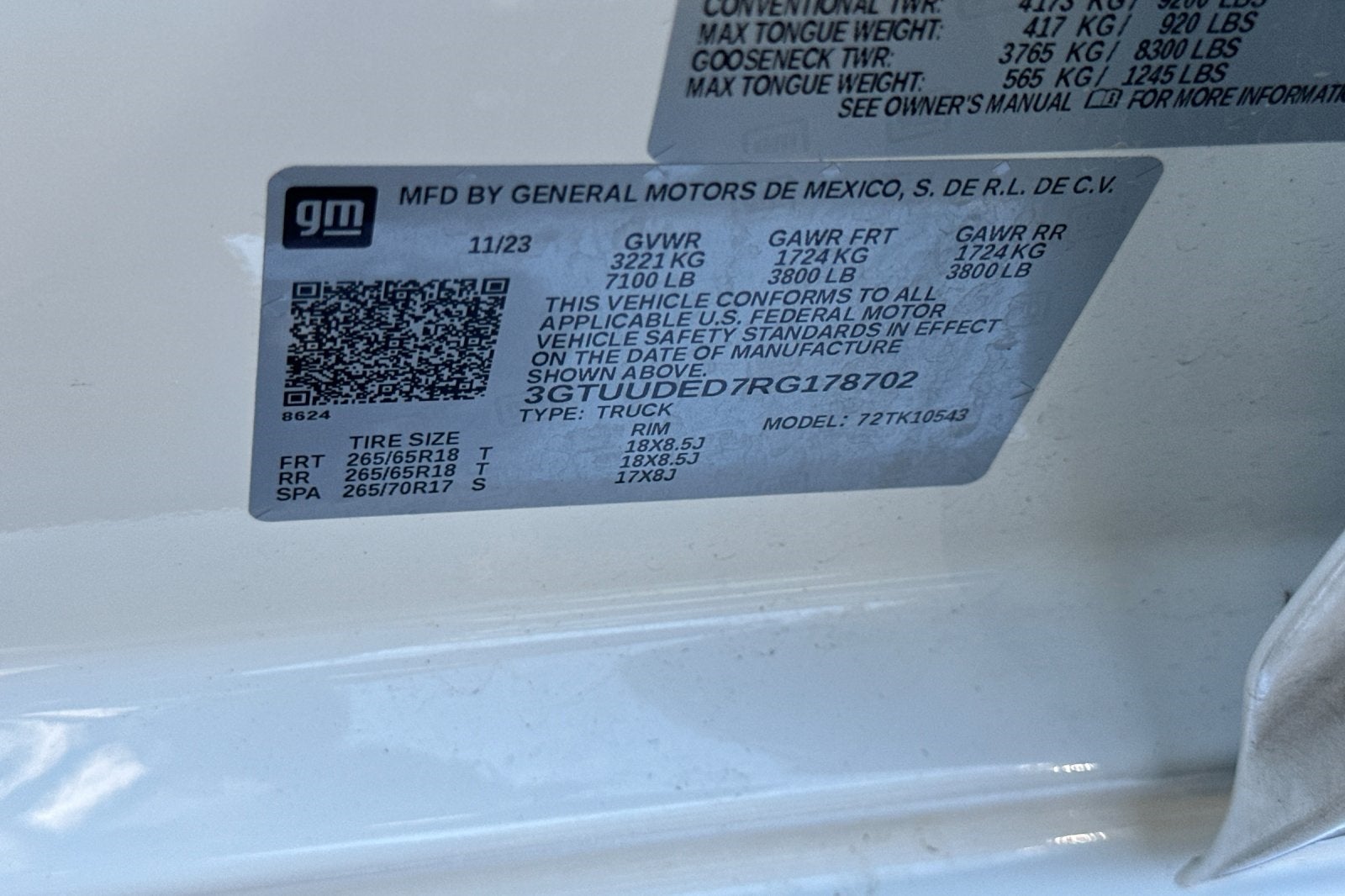 2024 GMC Sierra 1500 SLT