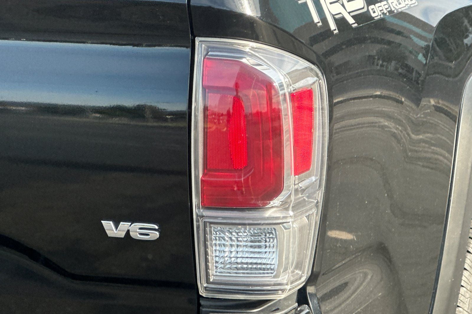 2022 Toyota Tacoma TRD Off-Road V6