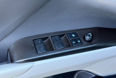 2021 Toyota Camry Hybrid SE