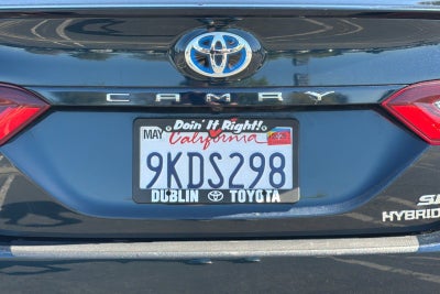 2021 Toyota Camry Hybrid SE