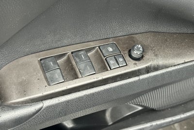 2022 Toyota Camry Hybrid SE