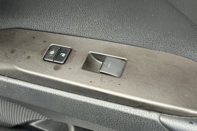 2022 Toyota Camry Hybrid SE