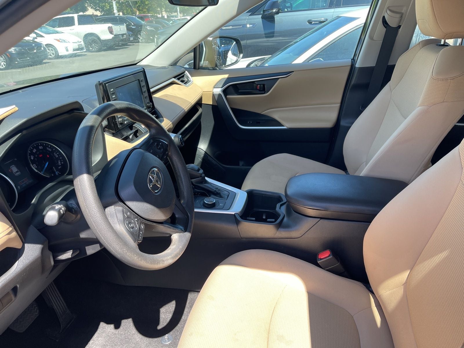 2022 Toyota RAV4 Hybrid LE