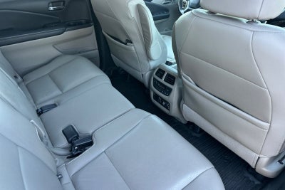 2019 Honda Pilot Touring 8 Passenger