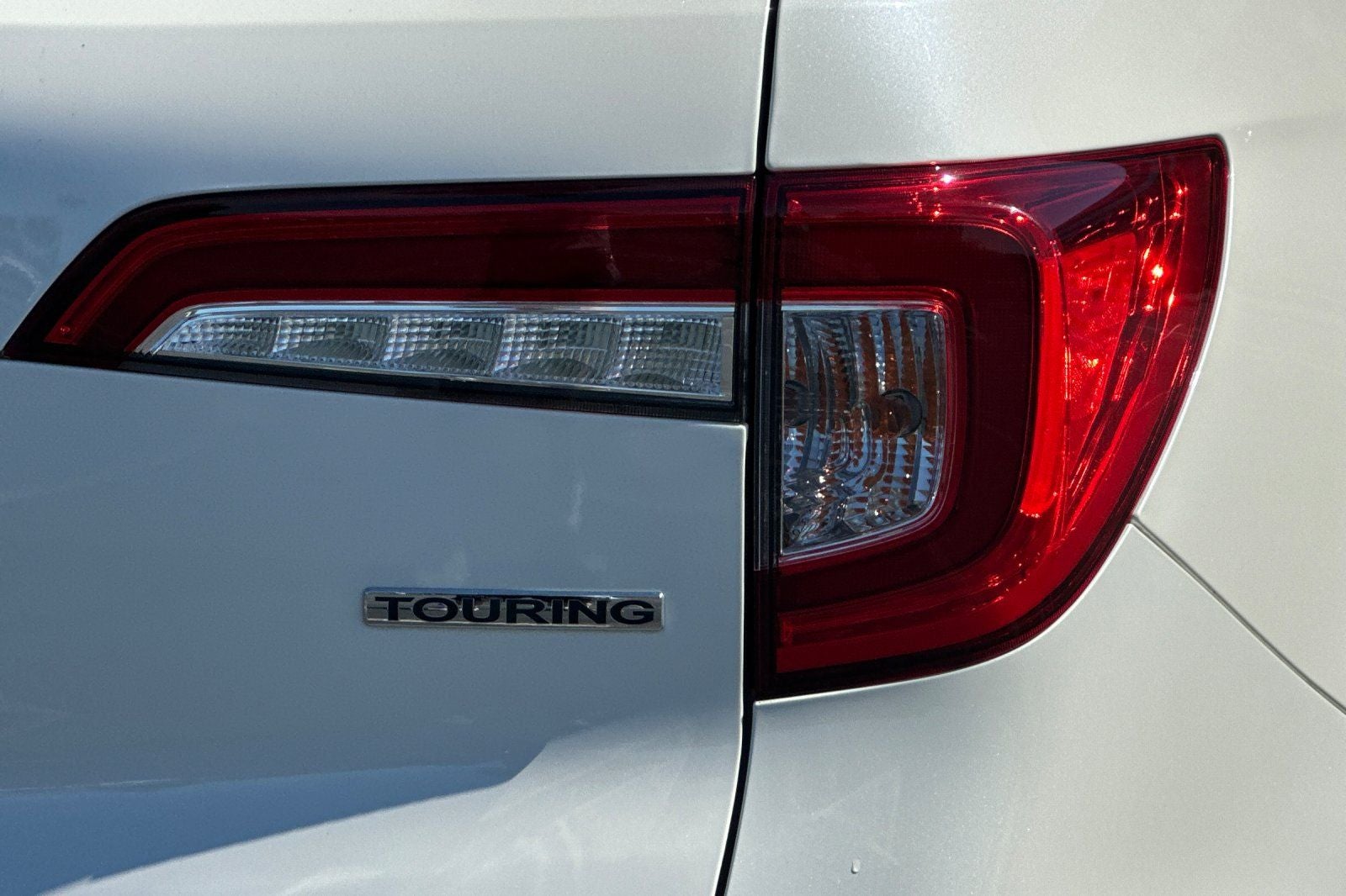 2019 Honda Pilot Touring 8 Passenger