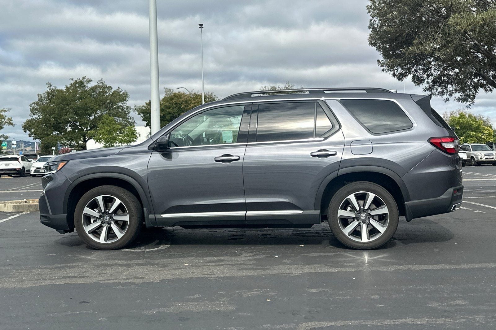 2024 Honda Pilot Touring